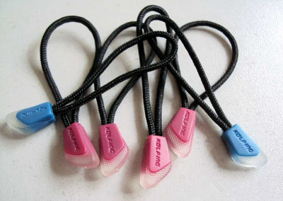 浙江永嘉縣橋頭鎮(zhèn)紅豆服裝輔料經(jīng)營部供應(yīng)優(yōu)質(zhì)圓松緊帶